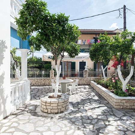 Apartamento The Orange Garden Kassiopi Exterior foto