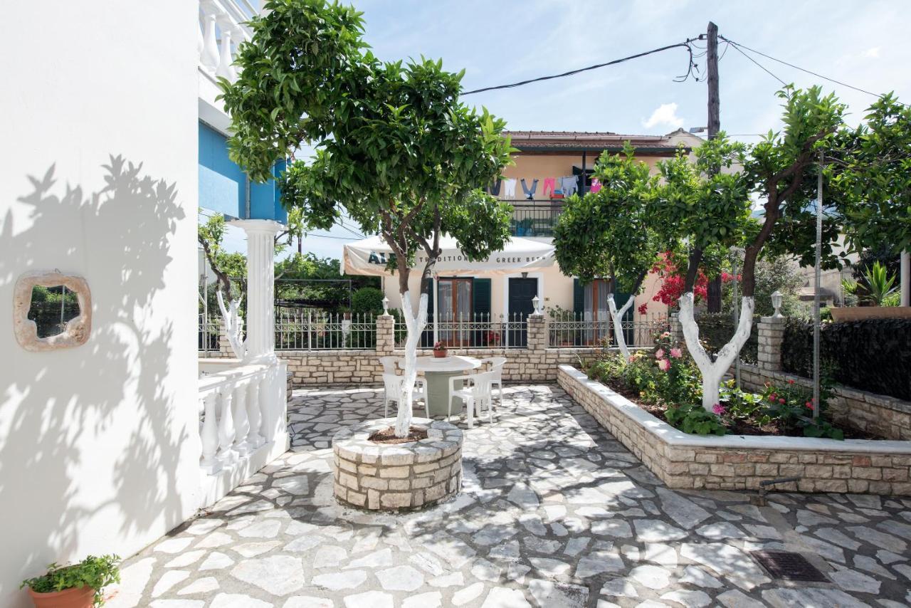 Apartamento The Orange Garden Kassiopi Exterior foto