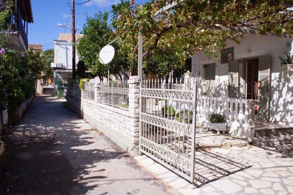 Apartamento The Orange Garden Kassiopi Exterior foto