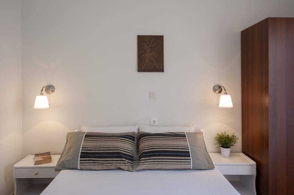 Apartamento The Orange Garden Kassiopi Exterior foto